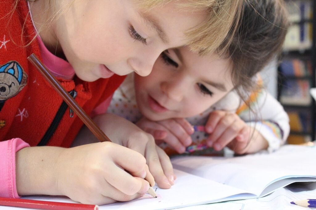 離婚後の子供の学校手続きについて知っておくべきことは？